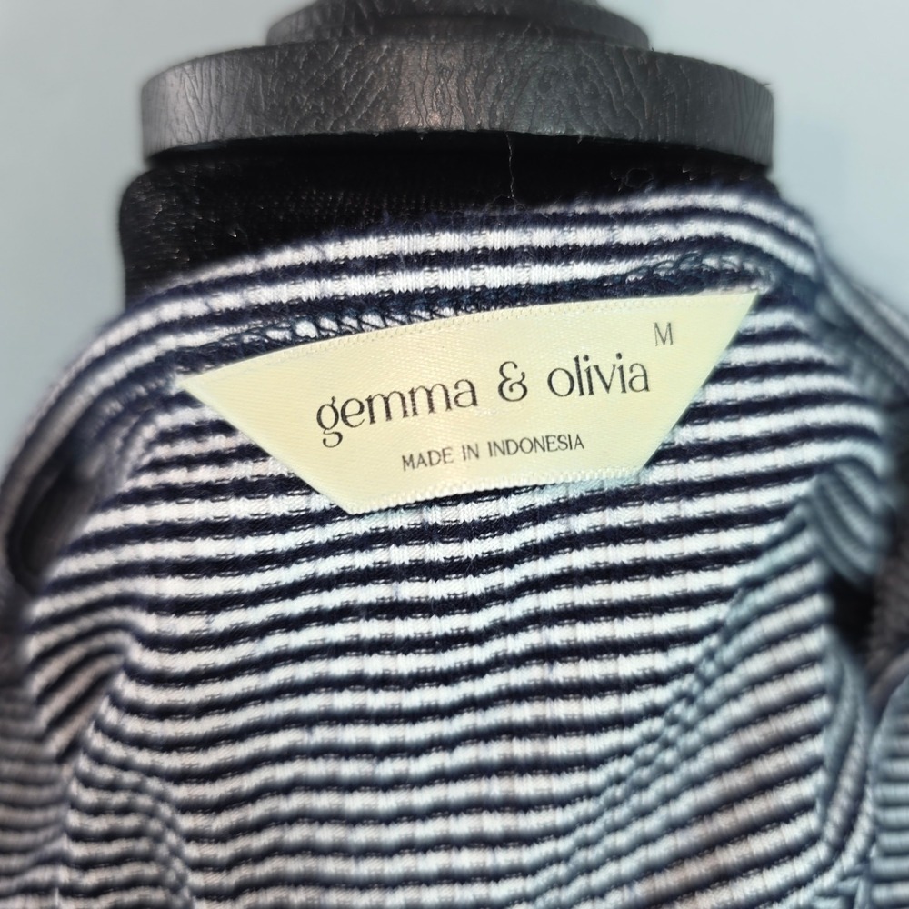 Gemma & Olivia Womens Medium Blue White Striped Ribbed Henley Short Sleeve Top
